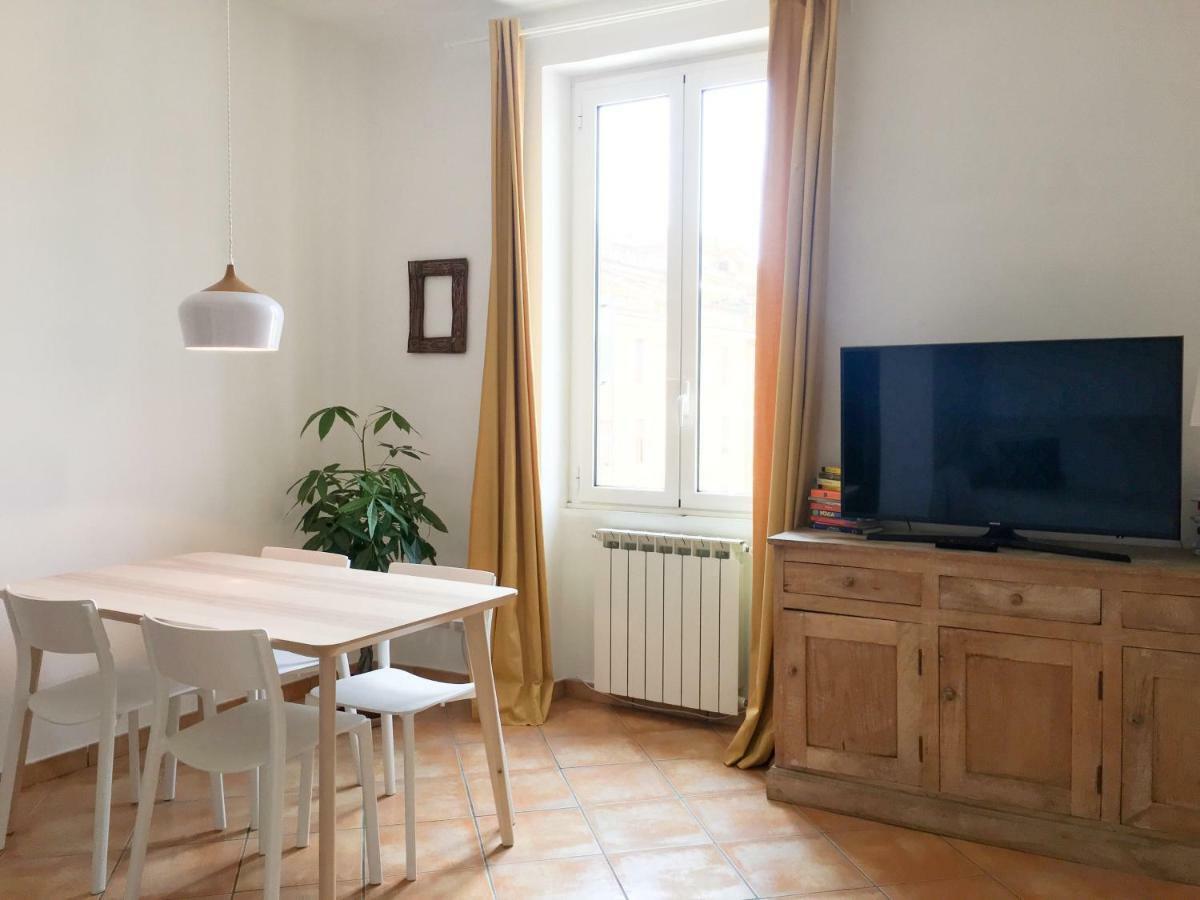 Panoramic Castle Apt Trastevere Rzym Zewnętrze zdjęcie