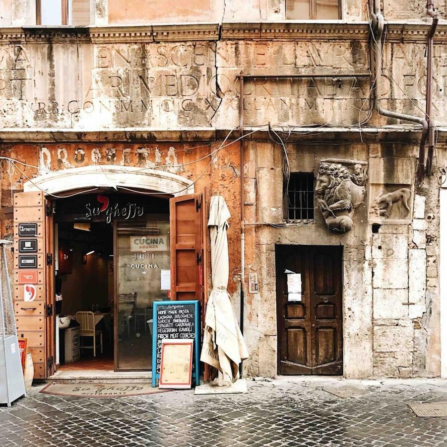 Panoramic Castle Apt Trastevere Rzym Zewnętrze zdjęcie